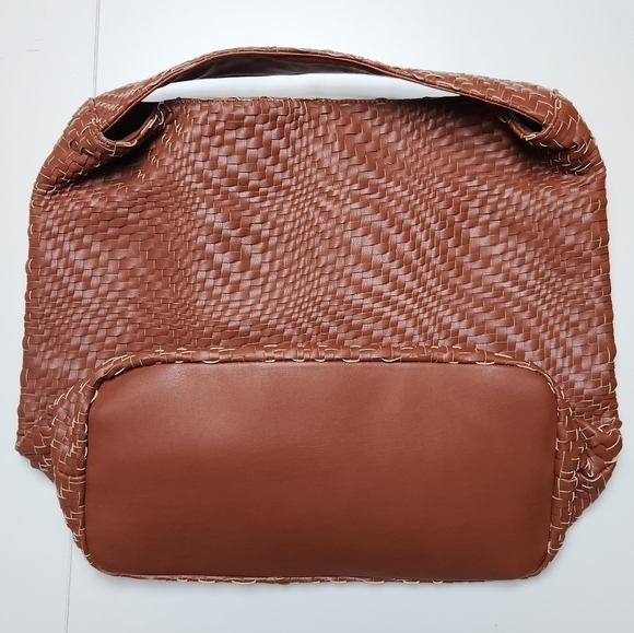 Deux Lux Woven Hobo Shoulder Bag - Picture 4 of 10